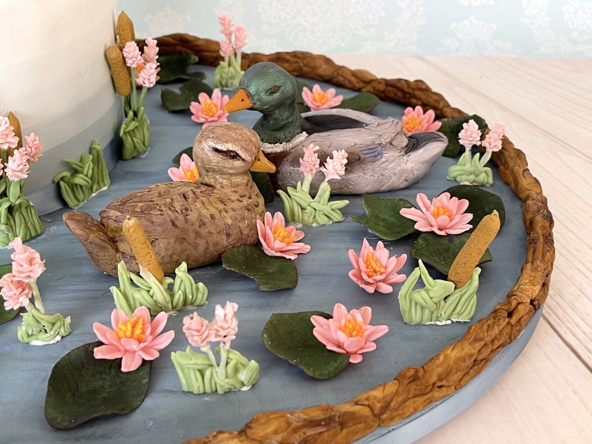 Close up of the Sugar Ducks from the duck pond wedding cake.