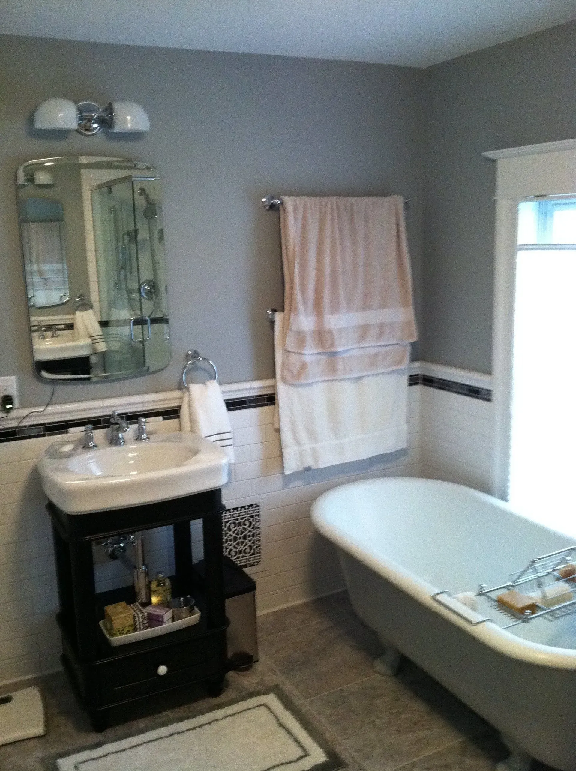 Small Bathroom — Iowa City, IA — Olson Remodeling & Construction