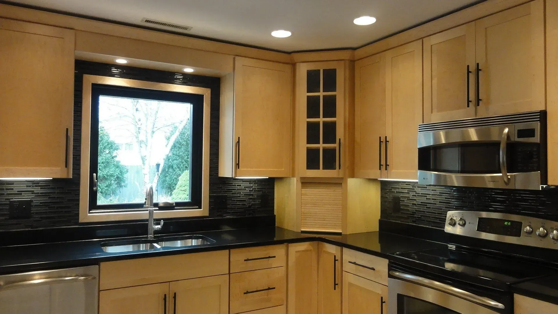 Kitchen with Window — Iowa City, IA — Olson Remodeling & Construction