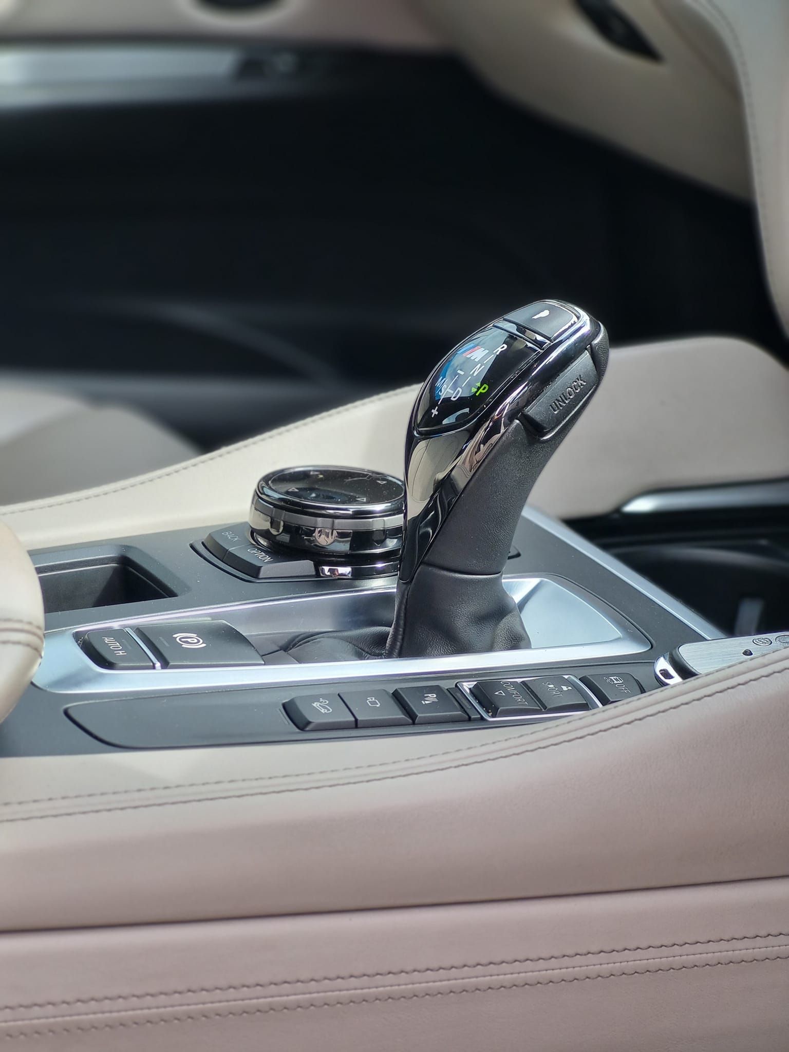 Luminous Car Detailing Car Detailer in Cairns