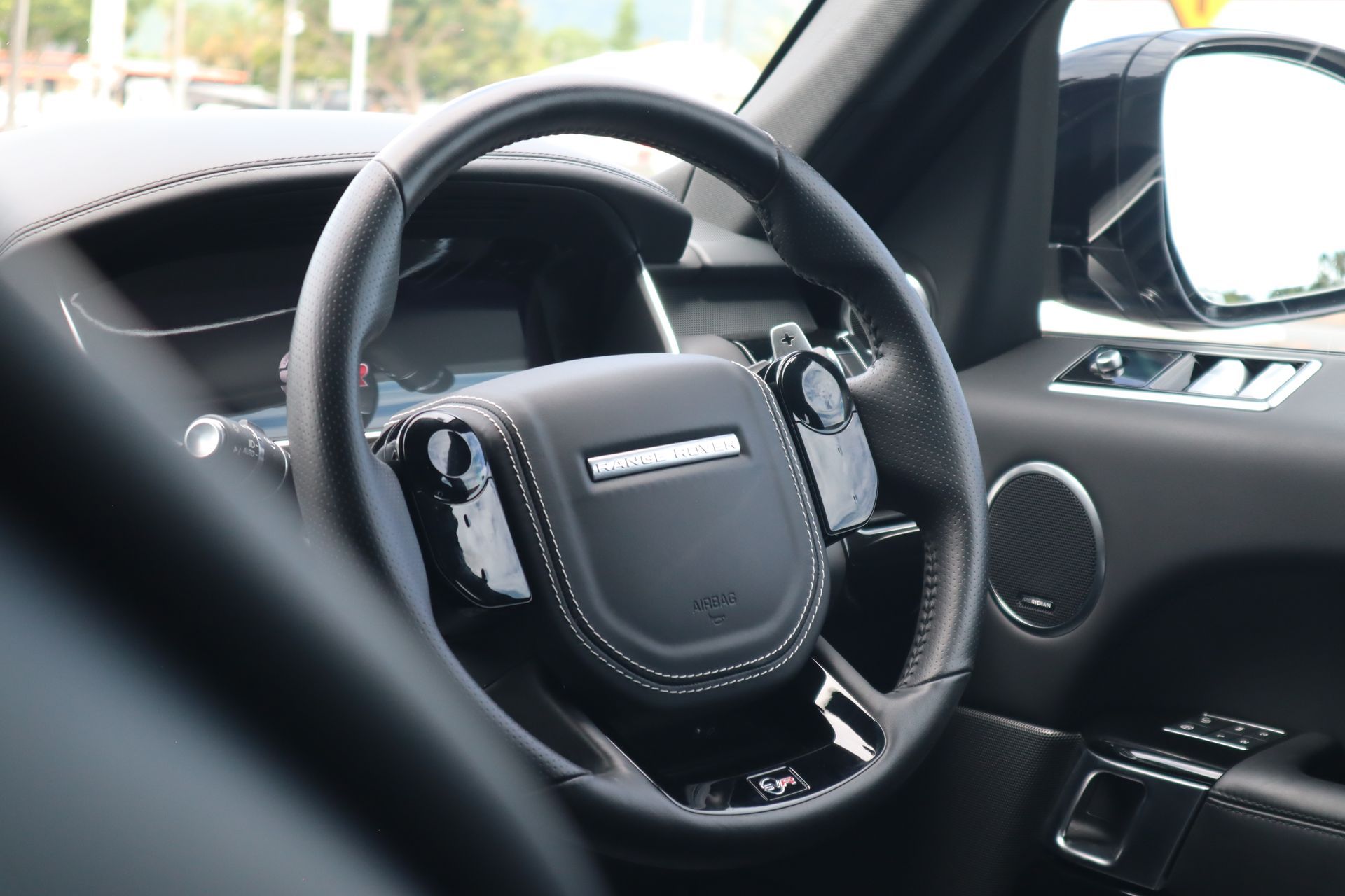 Luminous Car Detailing Car Detailer in Cairns