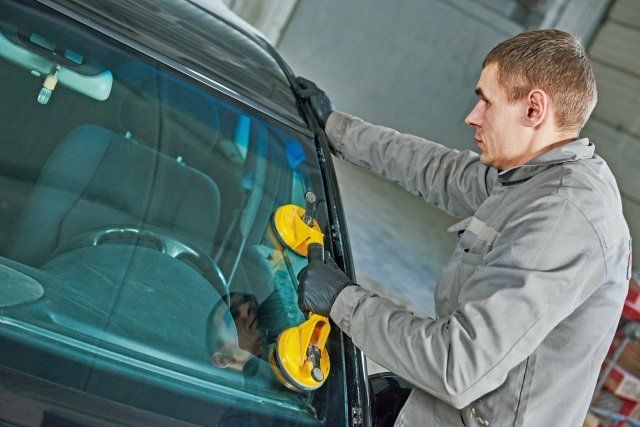 Plate Glass City — Installed Replacement Windshield in Stillwater, OK