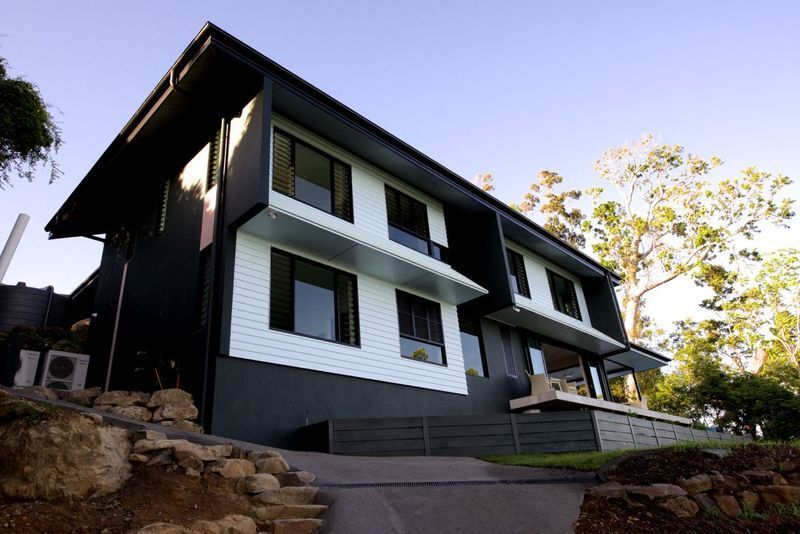 Black and White Theme House — Greg Matthews Building in Woodwark, QLD