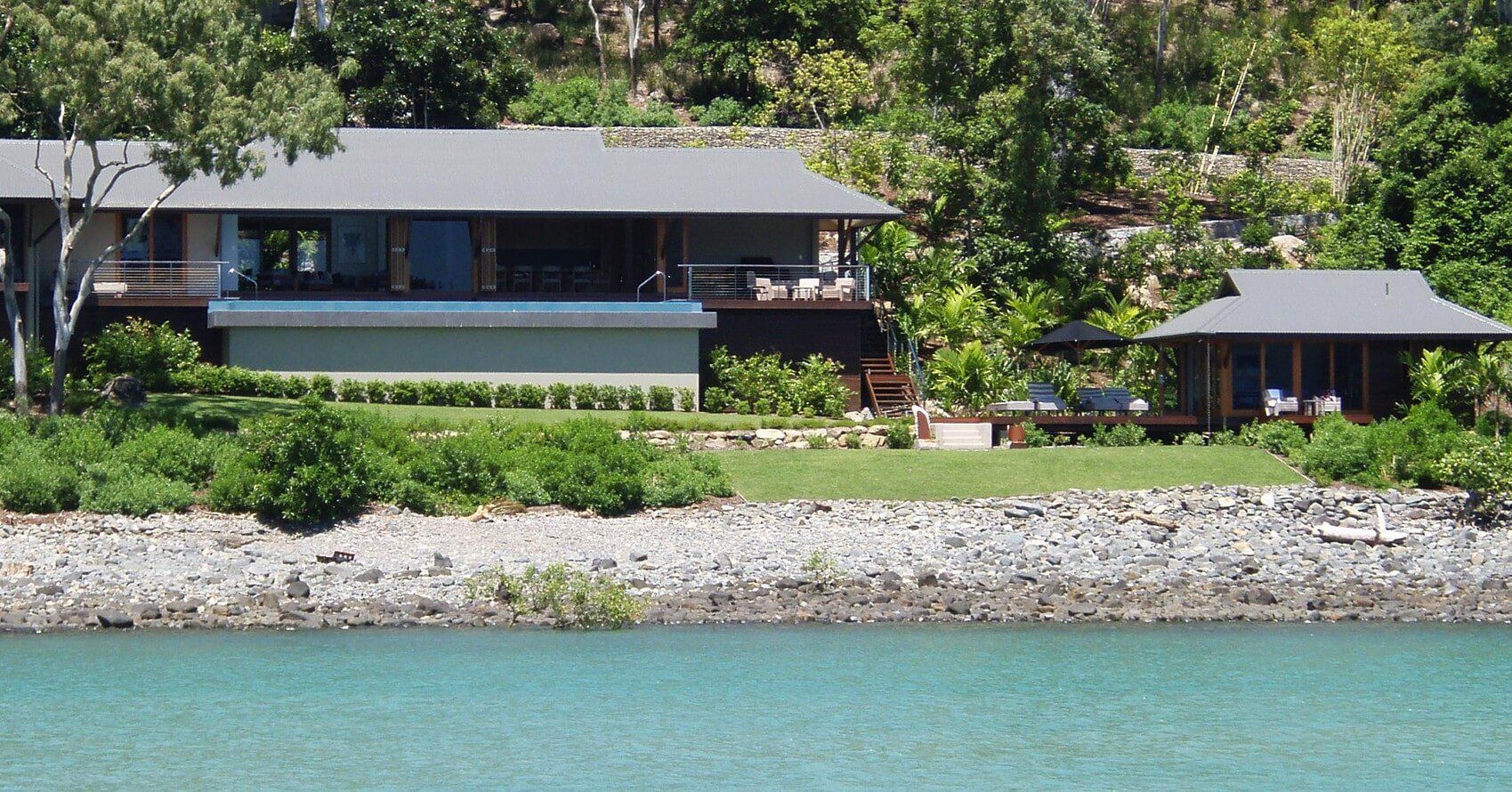 Beach House — Greg Matthews Building in Woodwark, QLD