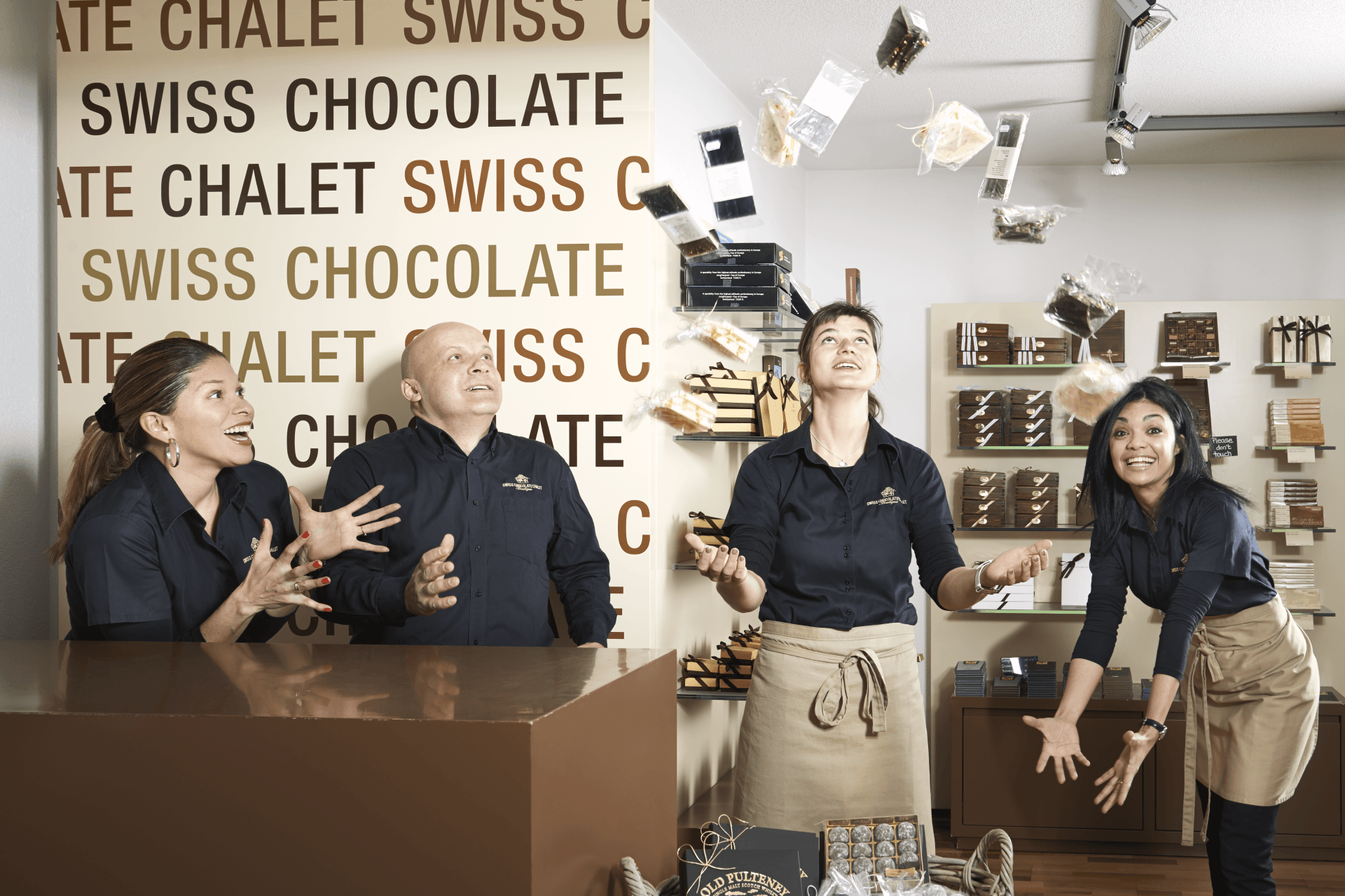 Choco Chalet Team beim Jonglieren