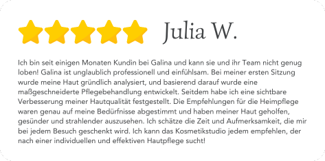 Eine Julia W.-Rezension mit fünf Sternen auf weißem Hintergrund