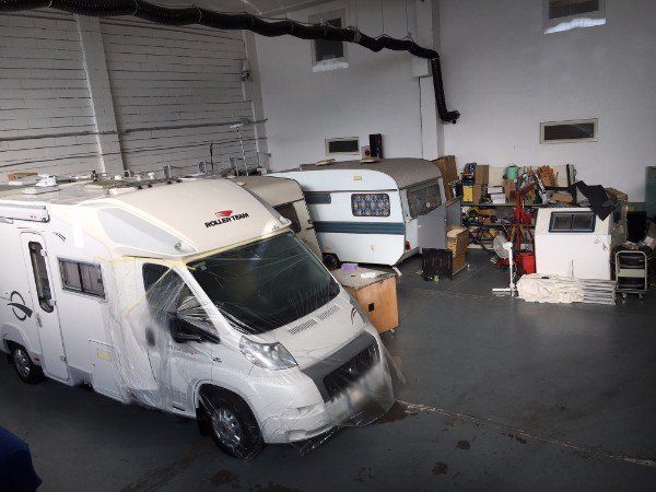 Camper in riparazione