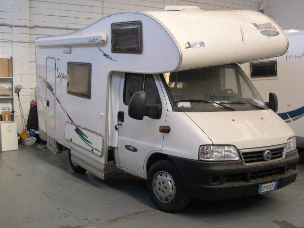 Camper dopo la riparazione