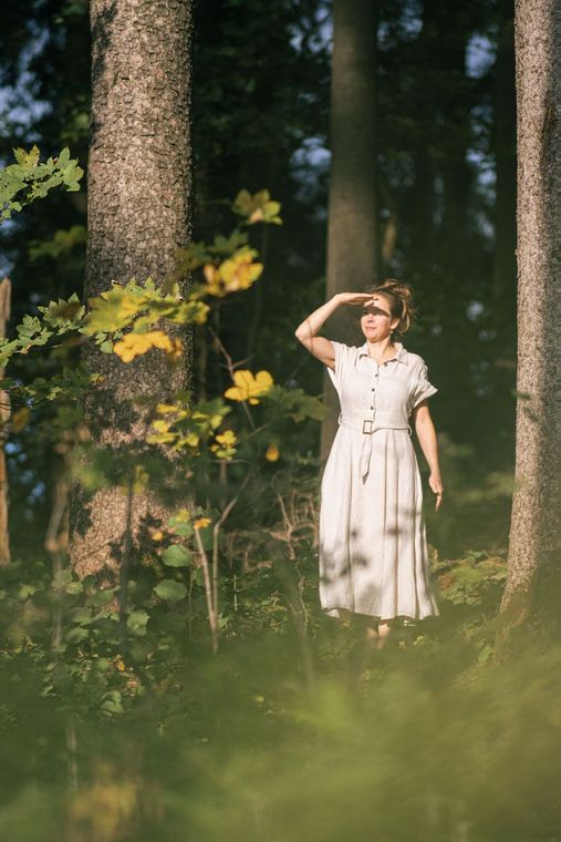 achel Wittwer von milmela in der Natur, Personzentrierte Beratung in Zürich