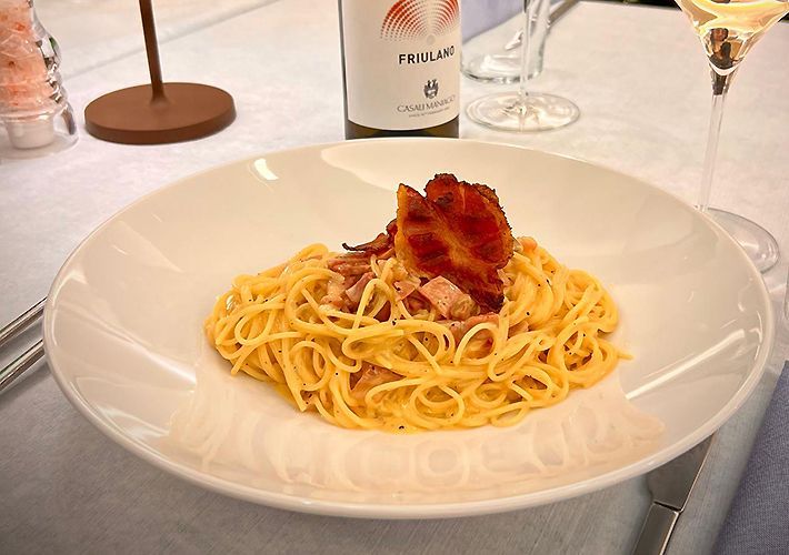 Pizza al ristorante Sporting