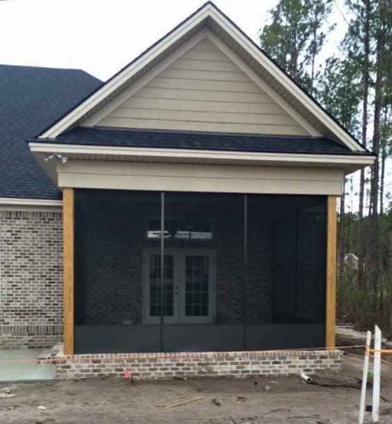 Cozy Furnished Porch — Richmond Hill, GA — A Plus