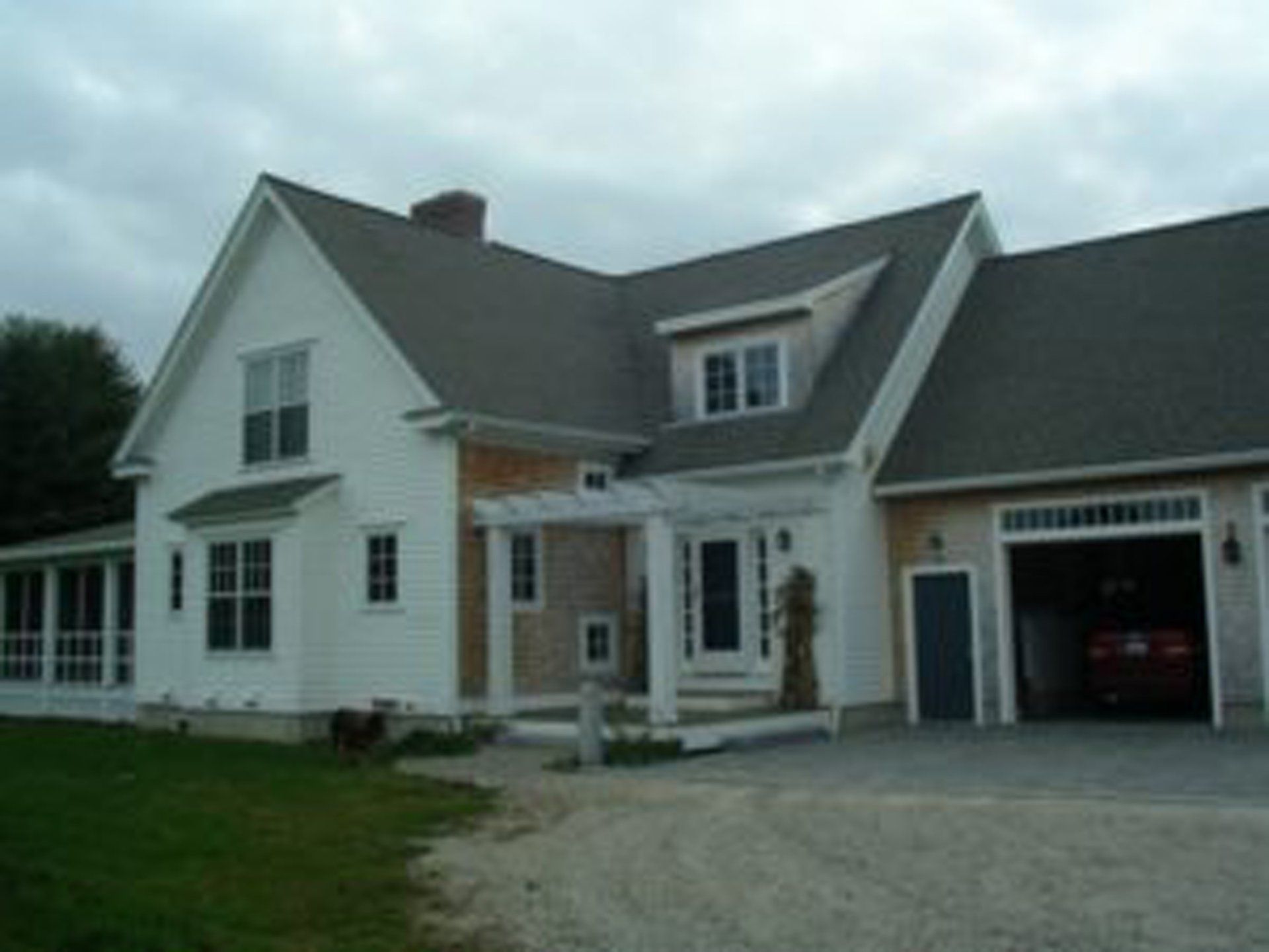 Exterior House — White House in Dover, NH
