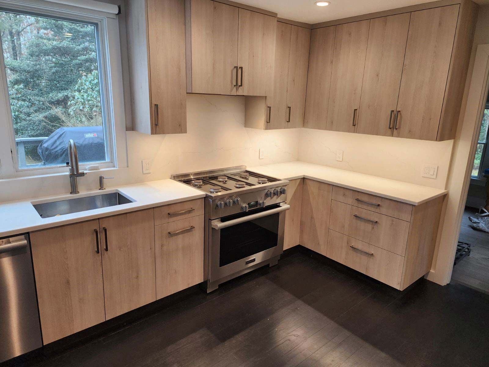 Discover the Allure of Modern Kitchen Cabinet: Stylish and Functional