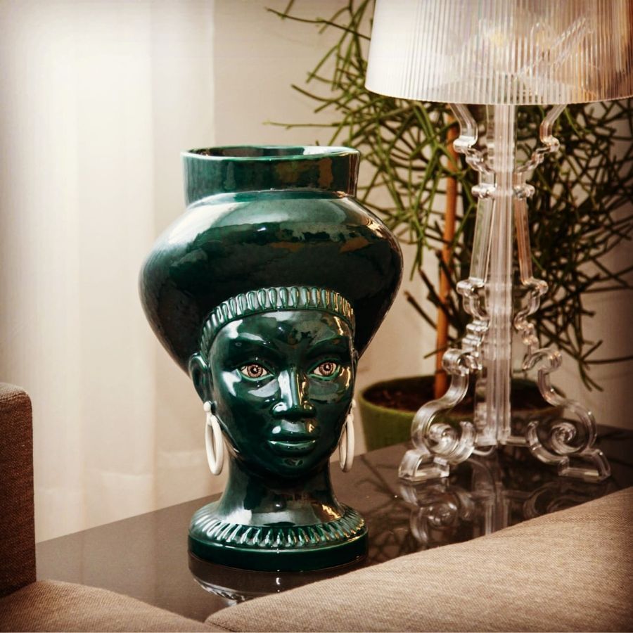 Soprammobile in ceramica