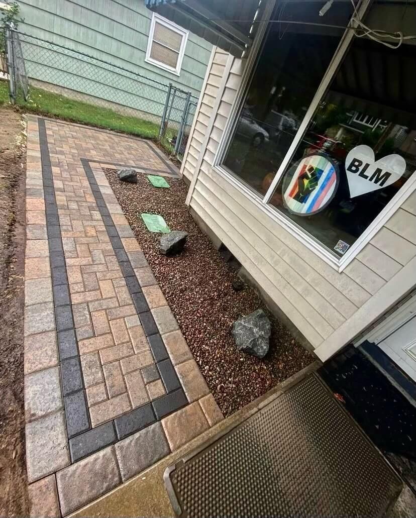 a series of many photos showing true hardscape hardscape, fence repair, and landscape maintenance projects completed around oahu