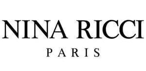Il logo di nina ricci paris è in bianco e nero.
