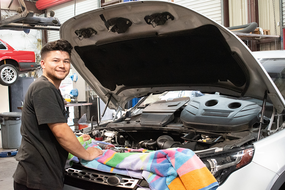 Shop Gallery - European Auto Tech - image #14