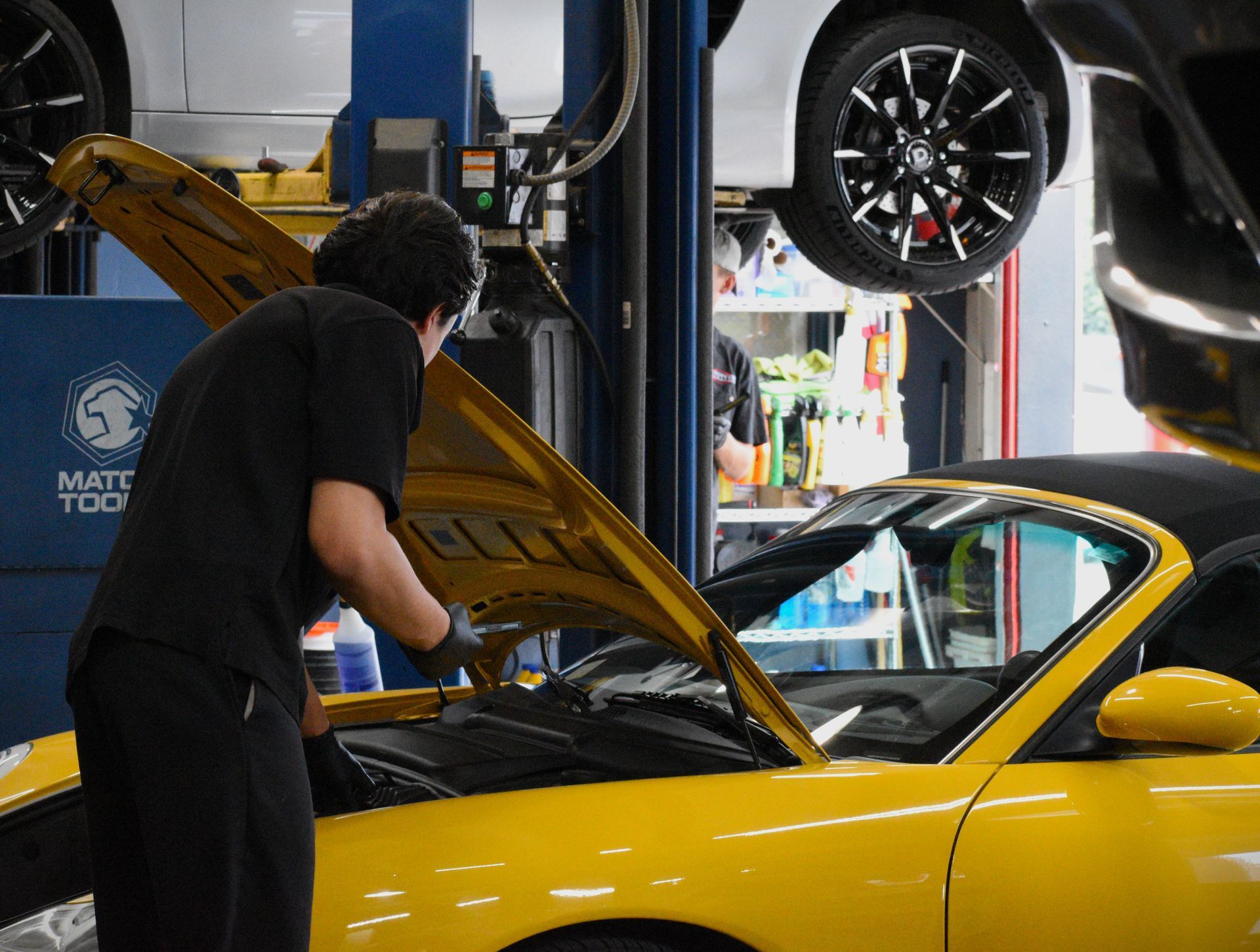 Shop Gallery - European Auto Tech - image #9