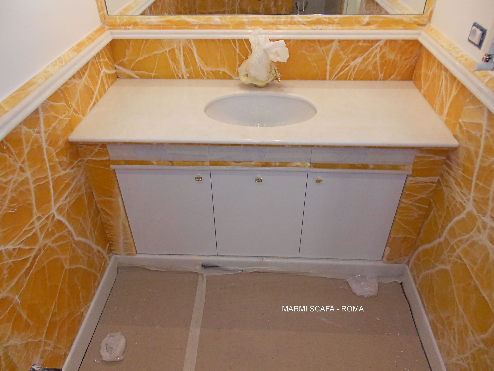 pavimenti in marmo di Marmi Scafa a Roma