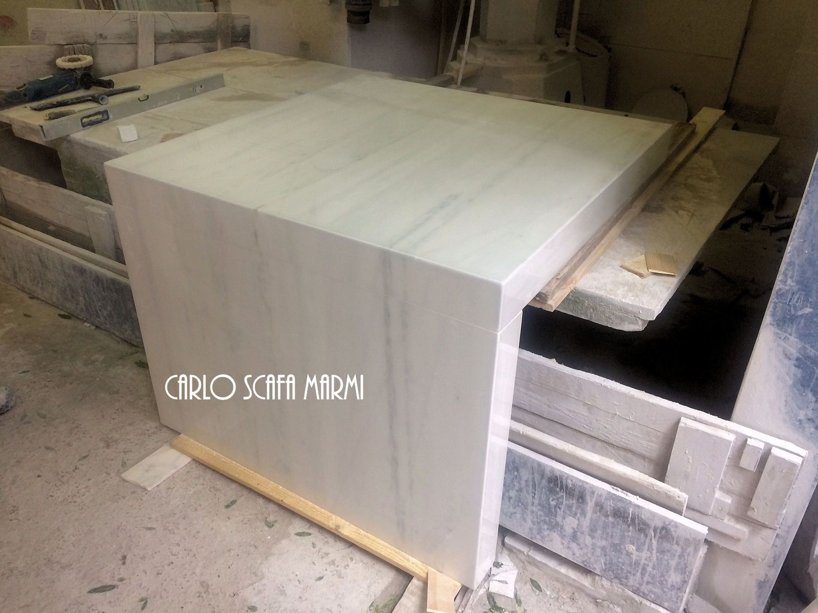piano di marmo di Marmi Scafa a Roma