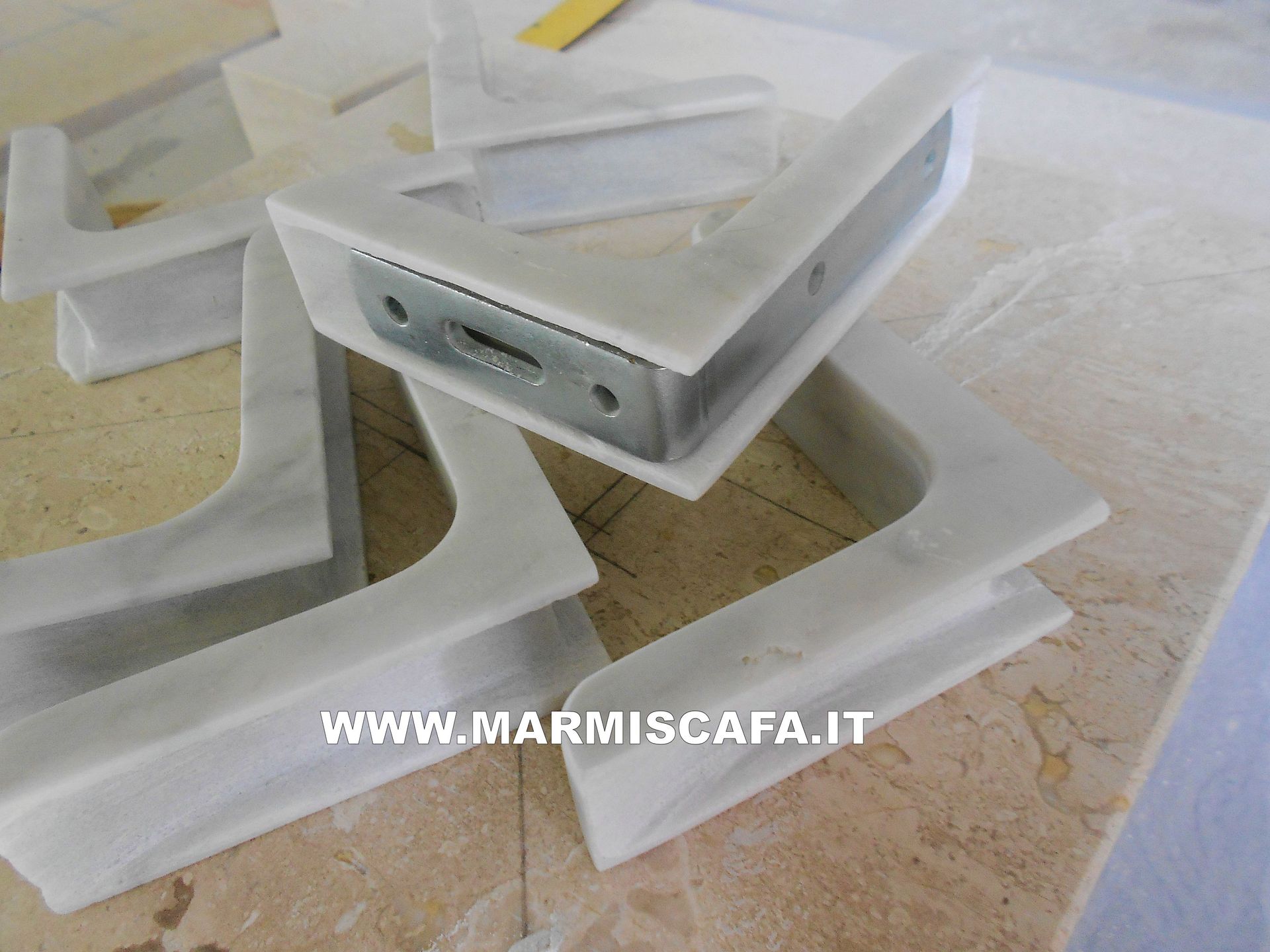 scultura di marmo con Marmi Scafa a Roma