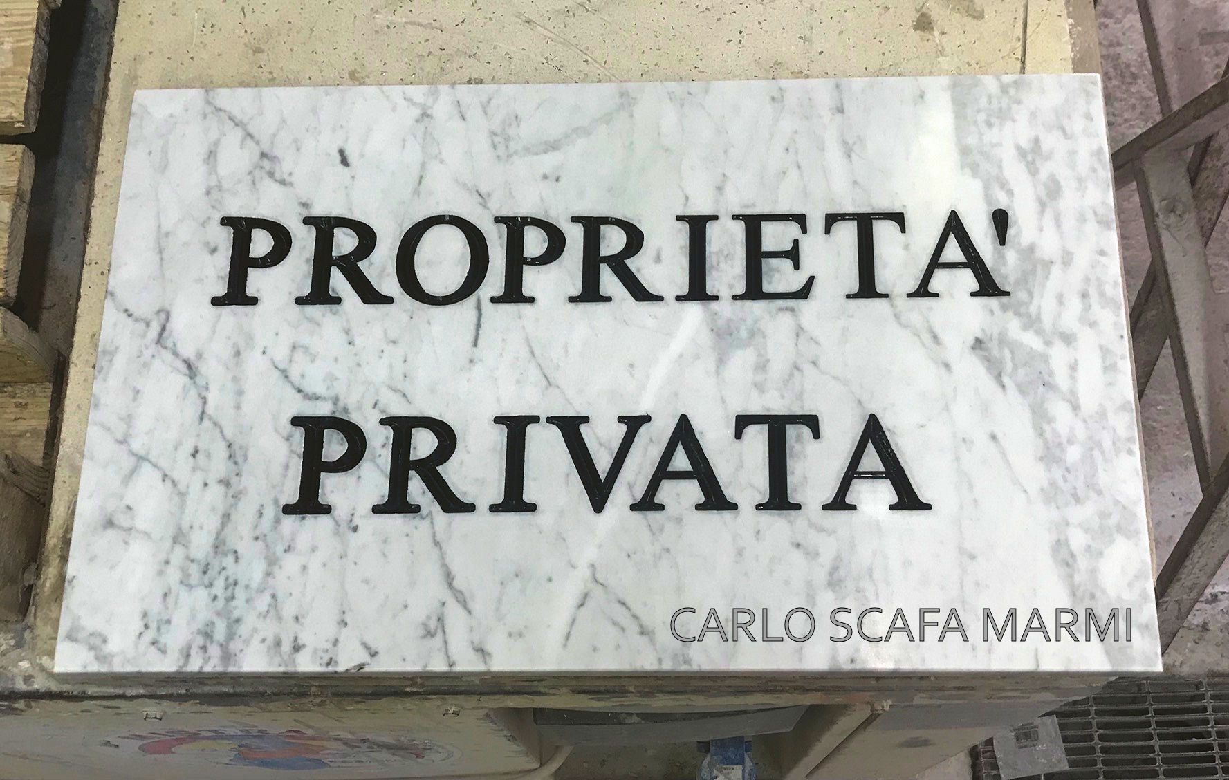 insegna di marmo con Marmi Scafa a Roma