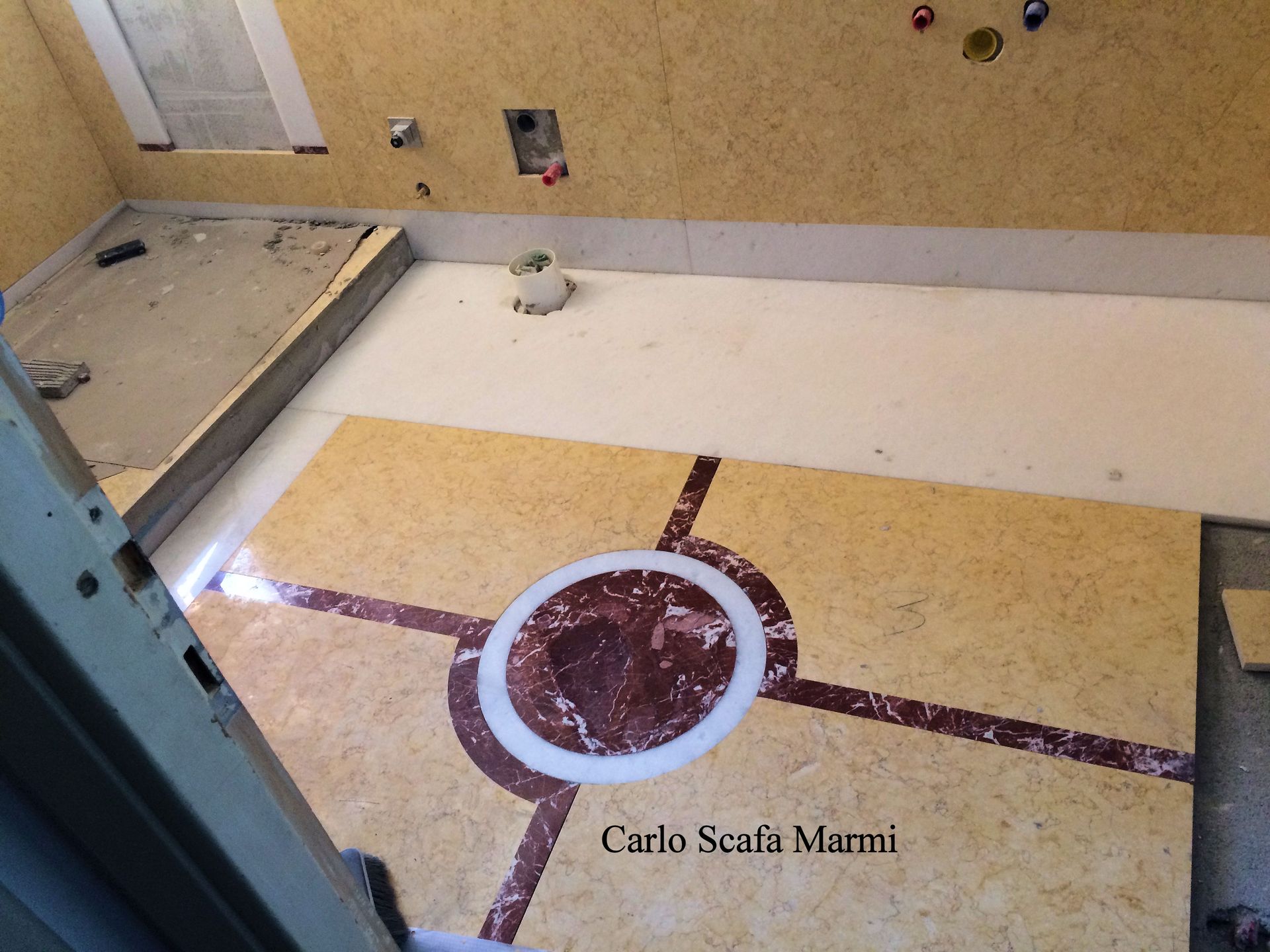 pavimenti in marmo di Marmi Scafa a Roma