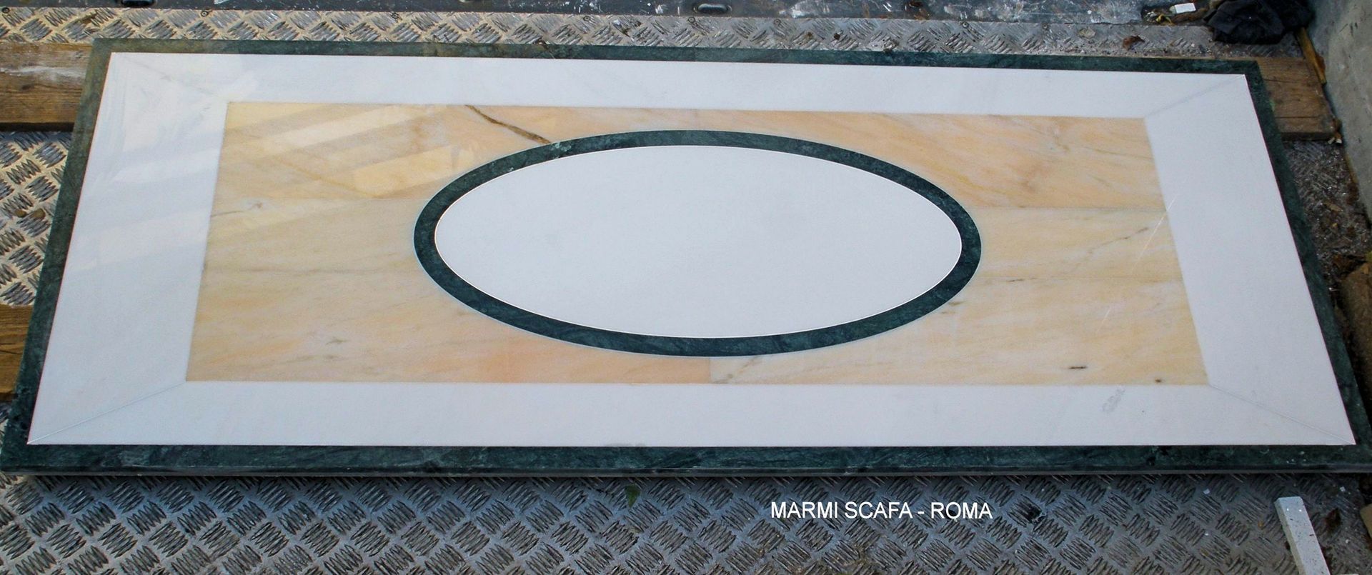pavimenti in marmo di Marmi Scafa a Roma
