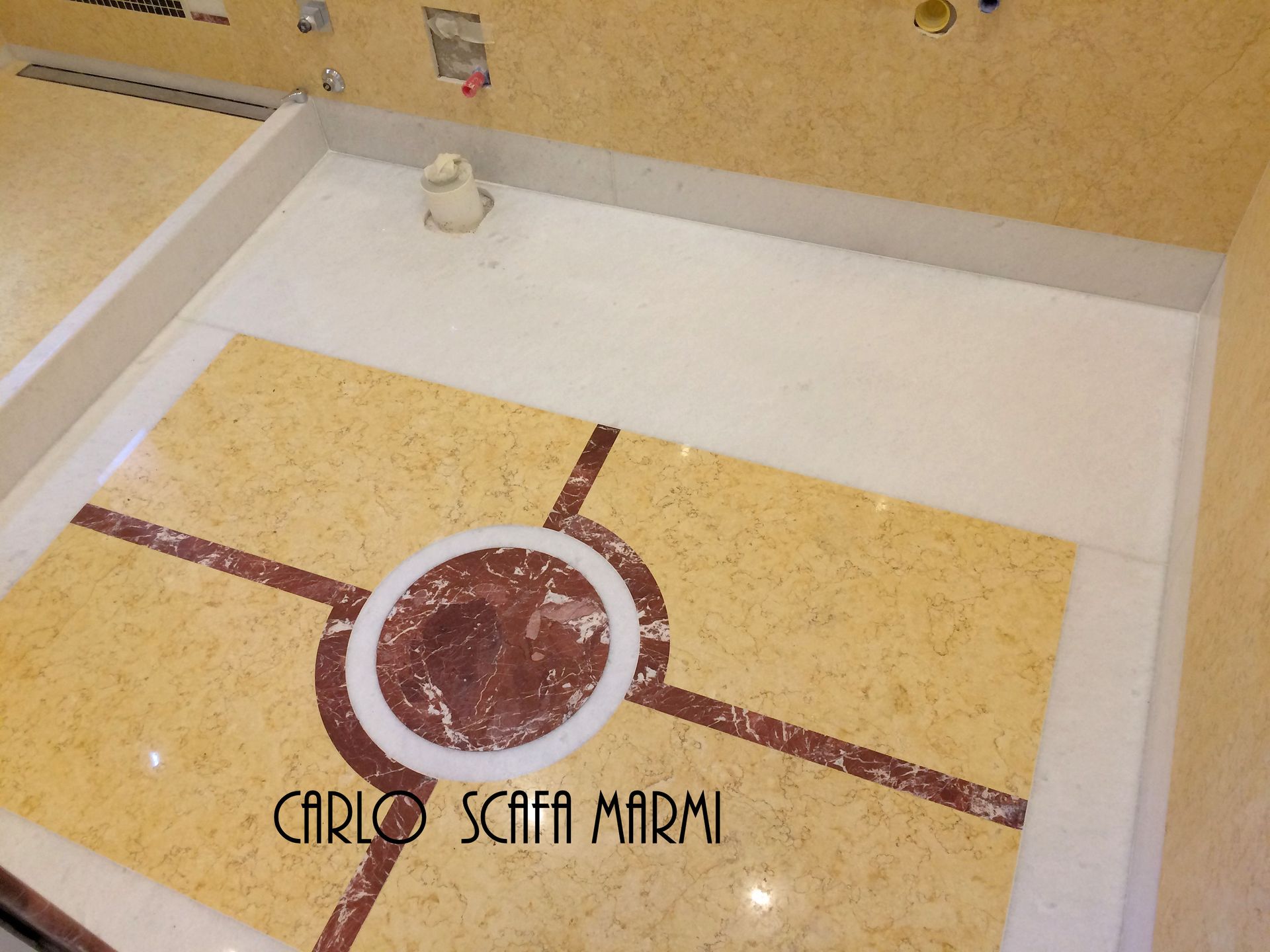 pavimenti in marmo di Marmi Scafa a Roma