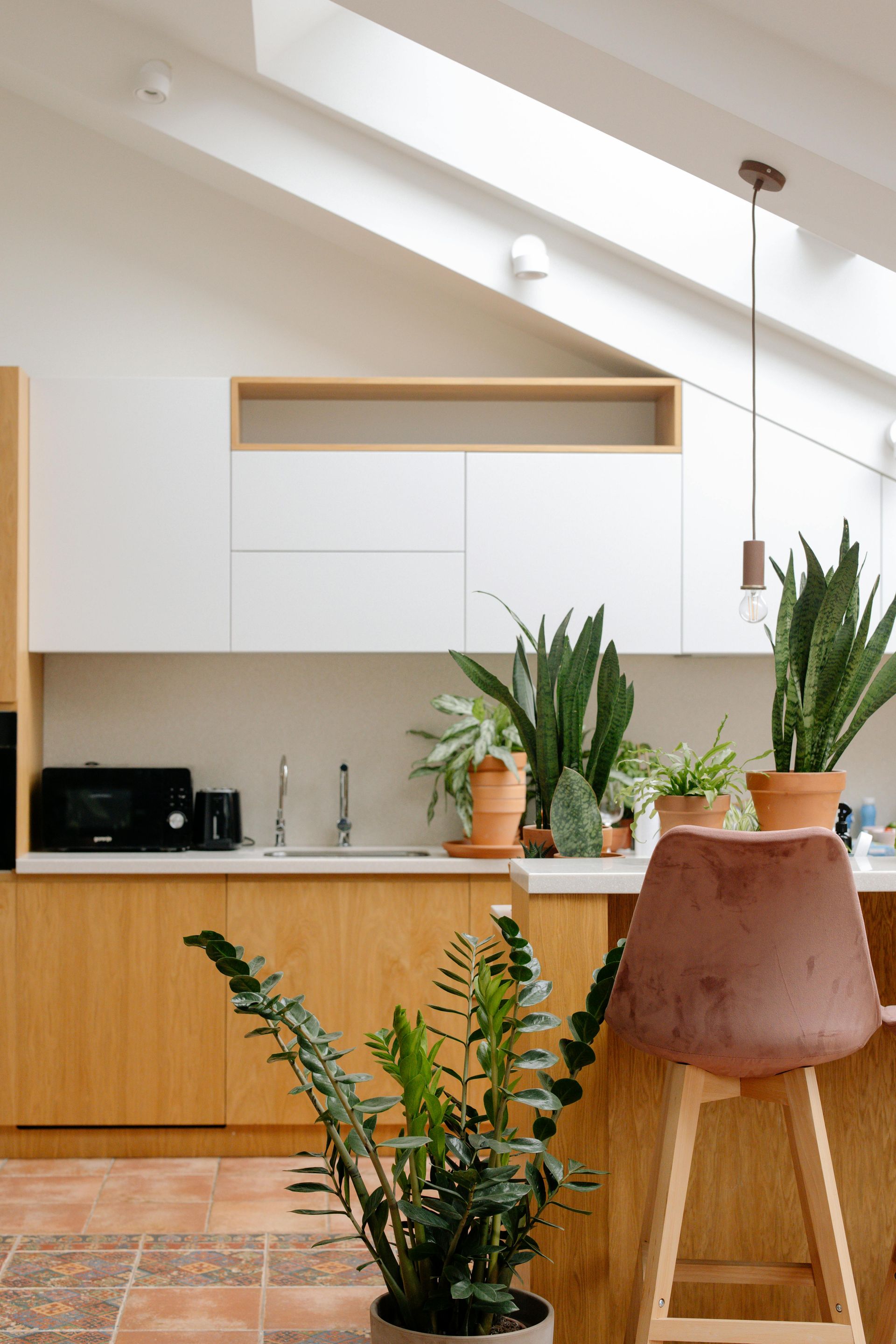 acrylic paint for kitchen cabinets