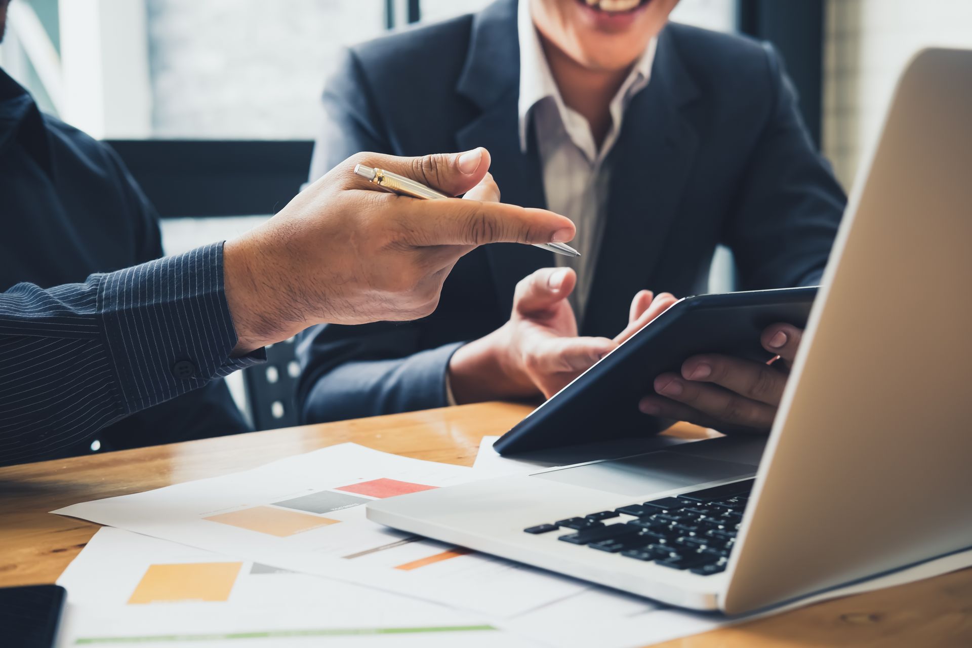 Accountant having a discussion