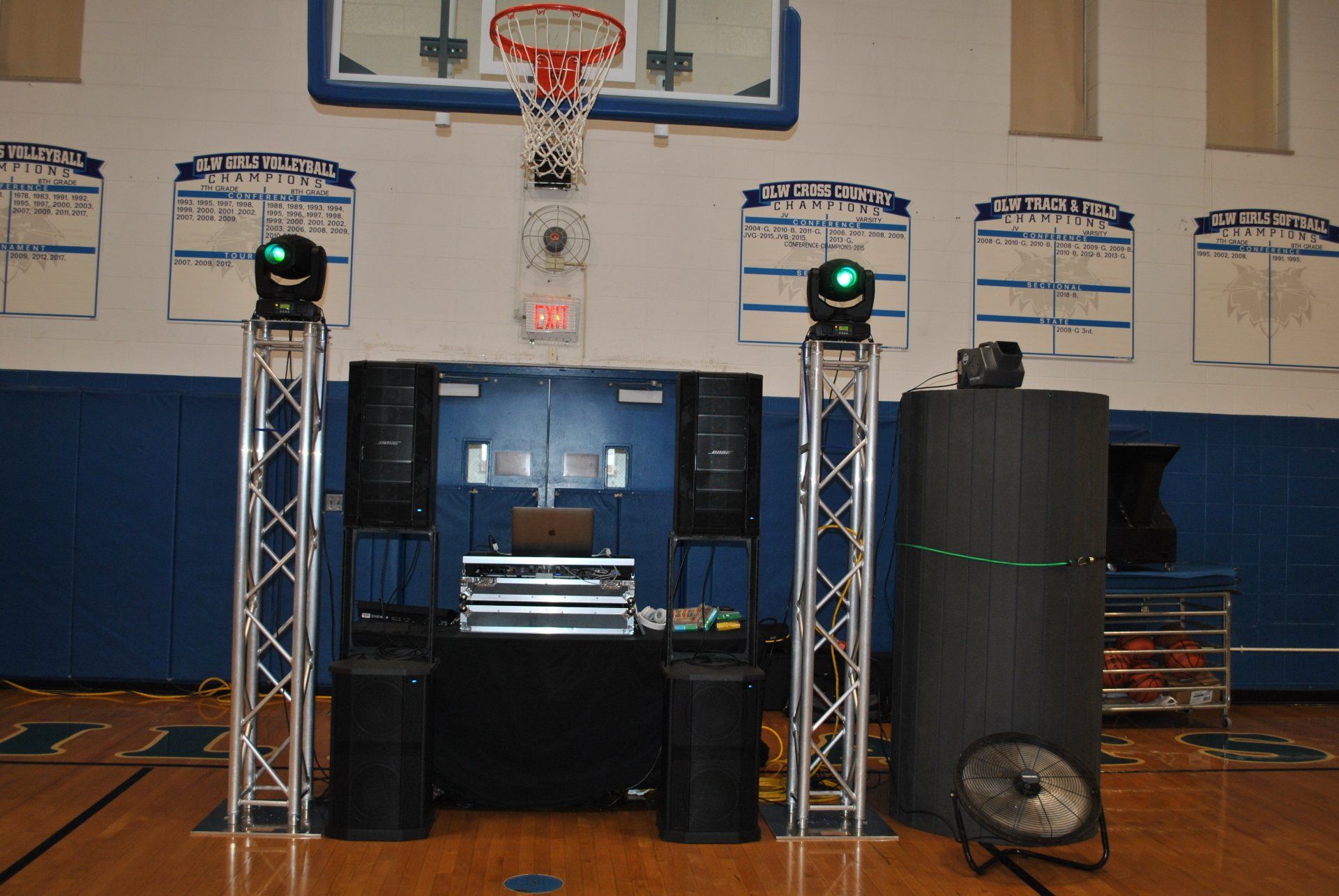 chicago kid party dj sound and light setup