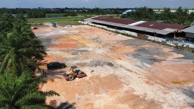 Show how Nanyang Expertise do their site cleaning well.