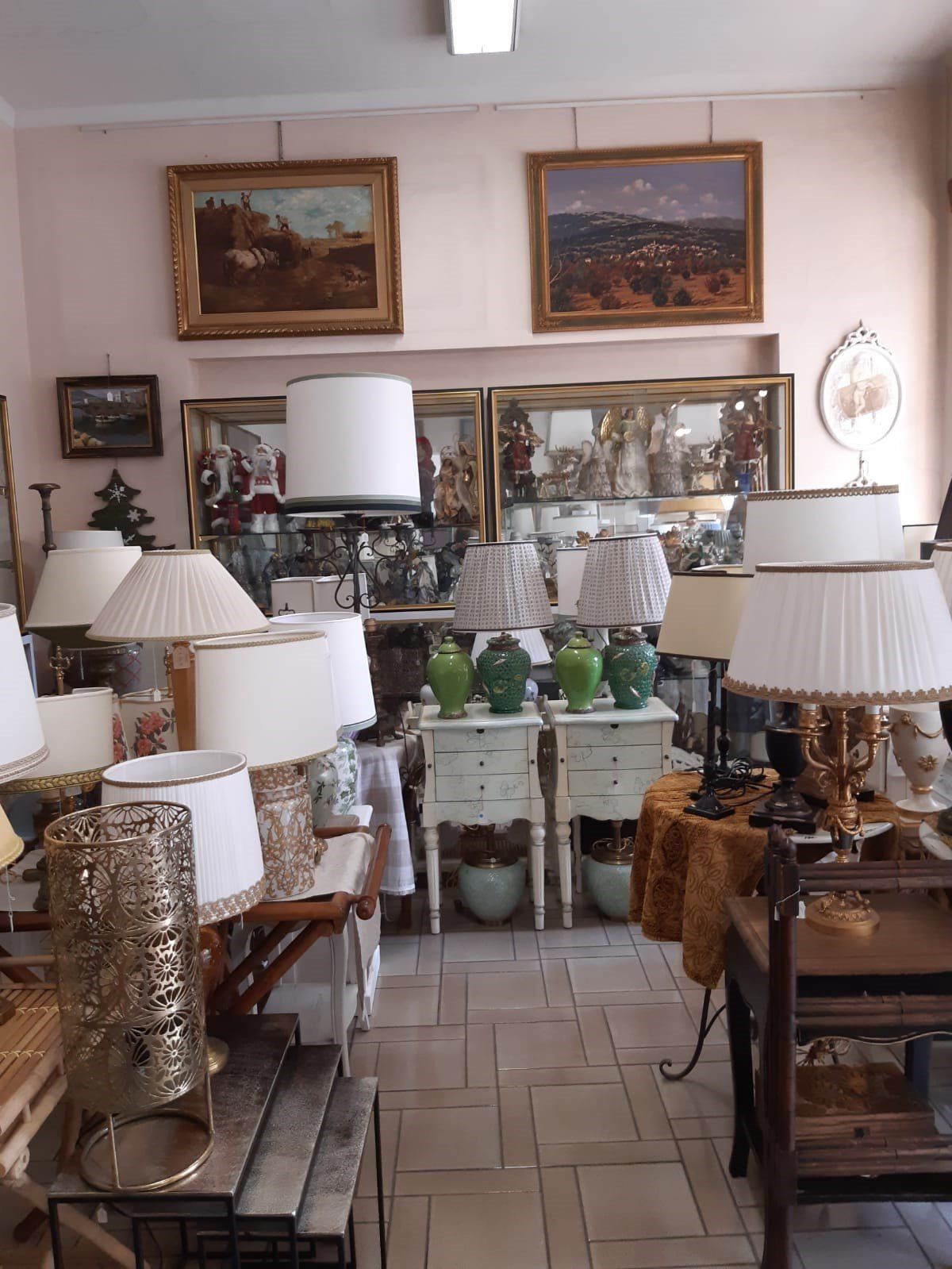 esposizione di paralumi