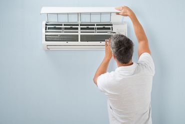 Air conditioning contractor working in Cheektowaga, NY