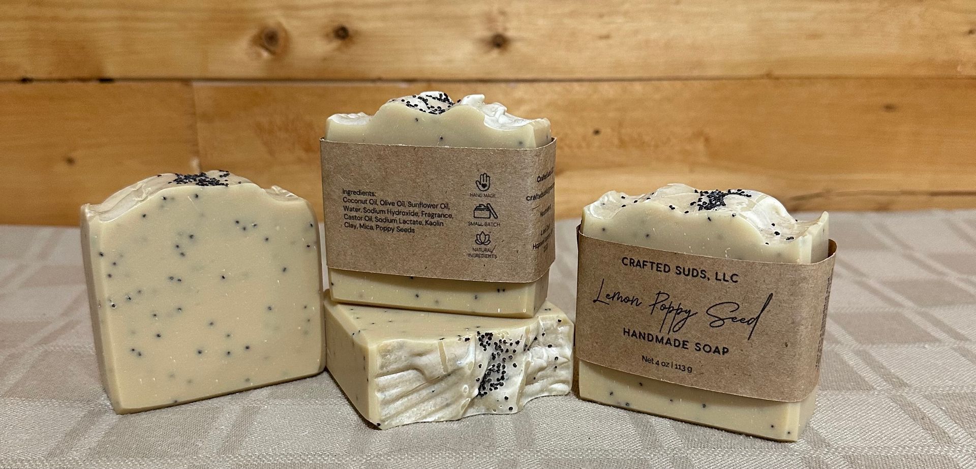 Lemon Poppy Seed w/ Kaolin Clay and Poppy Seeds