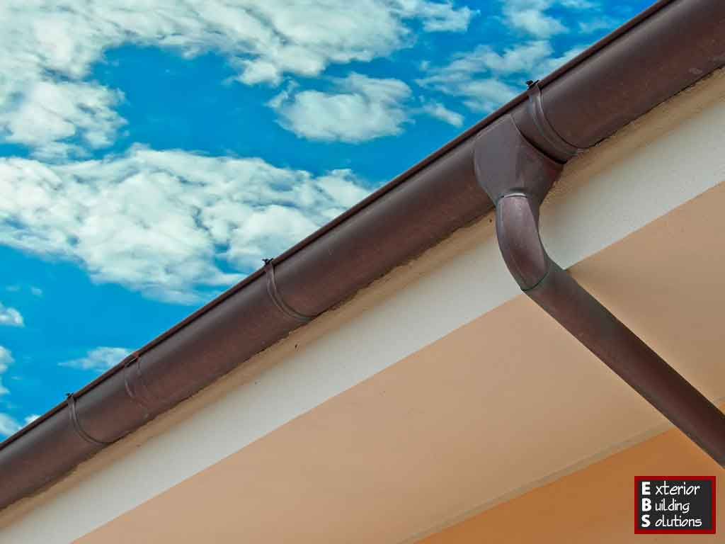 4 Reasons Why Copper Is a Deluxe Gutter Material
