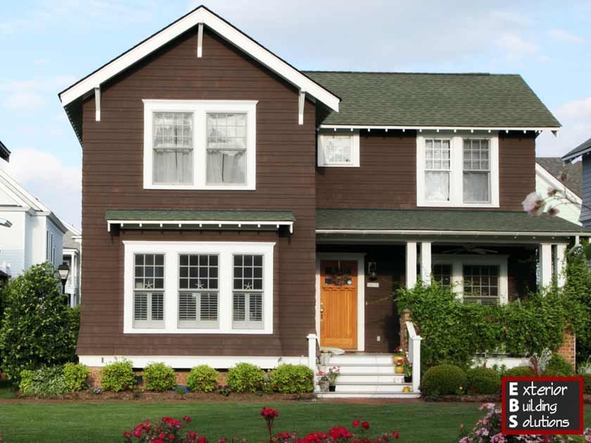 4 Things to Consider When Choosing a Dark Siding Color
