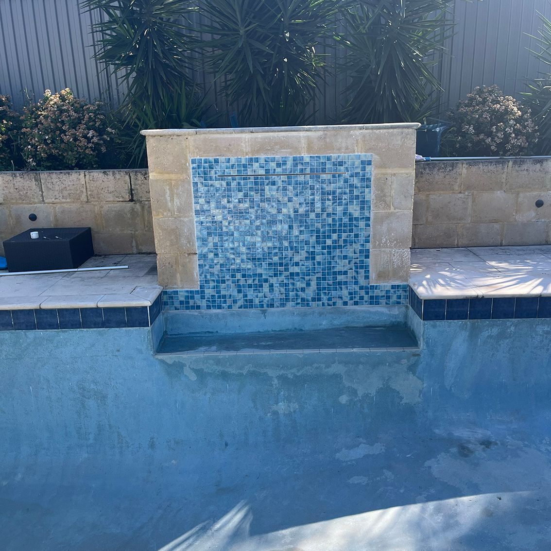 Pool Tiling