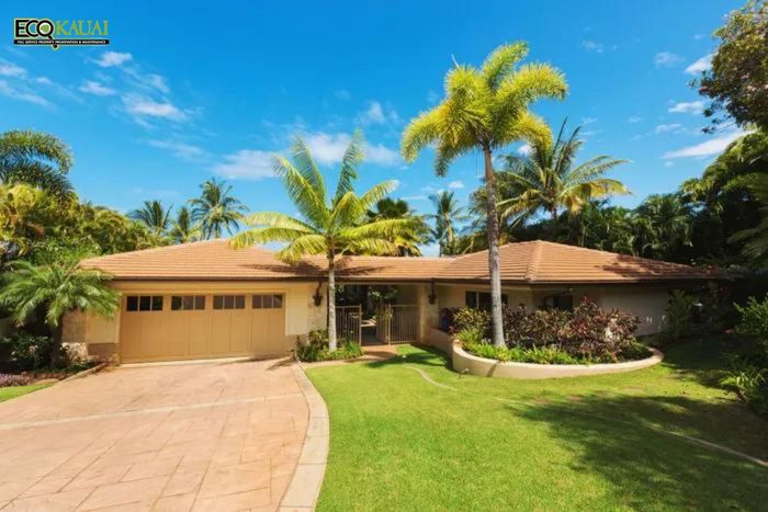 Photo showing a clean residential property in Kaua'i, HI
