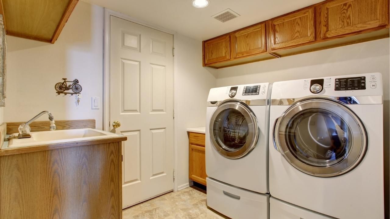 preventing mold in laundry rooms