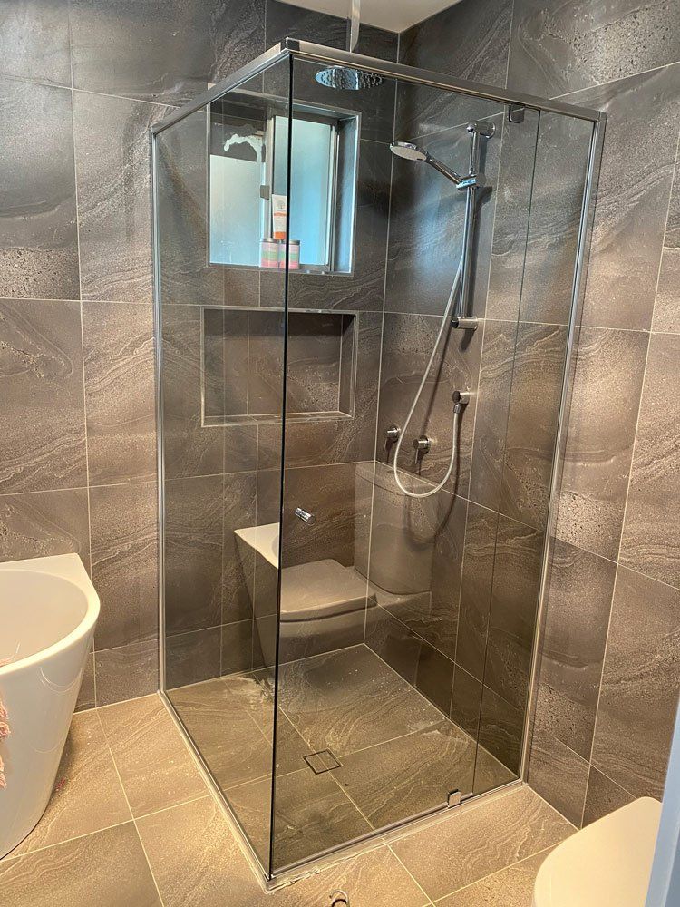 New Modern Shower Screen Glass