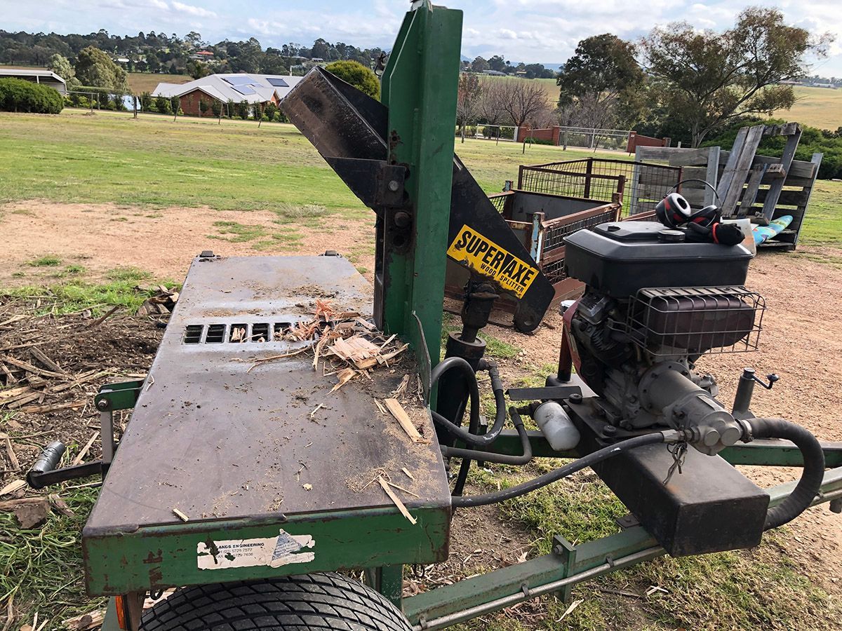 Wood Splitter Deck | Bairnsdale, VIC | Bairnsdale Stoves, Heaters & BBQs