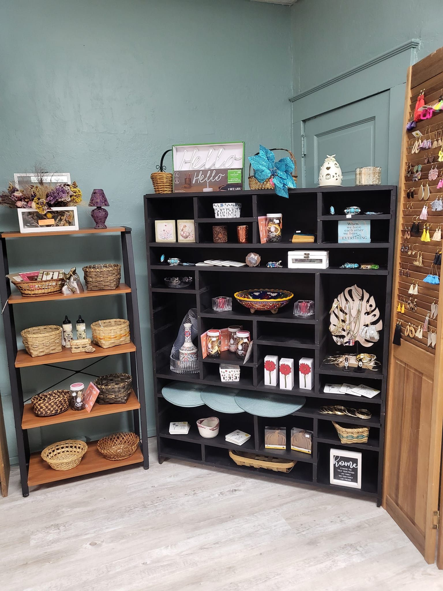 A room filled with lots of shelves and baskets.