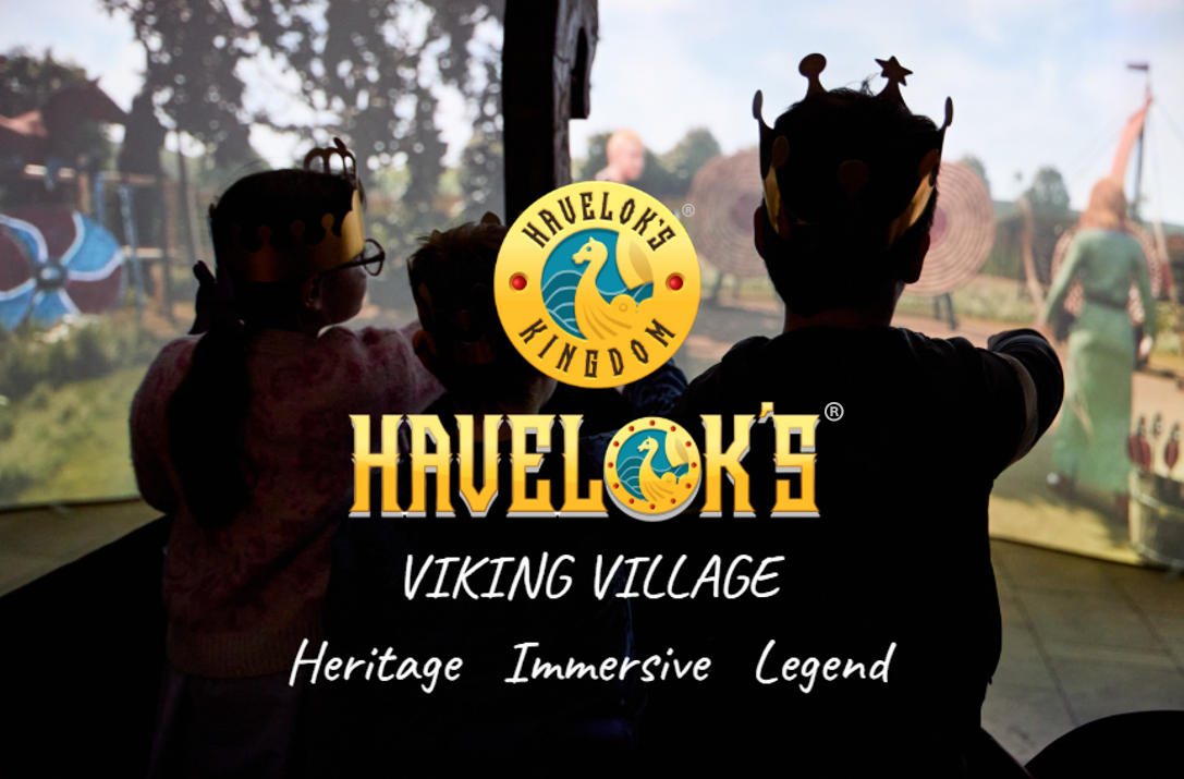 HAVELOK longship with three children enjoying immersive ride