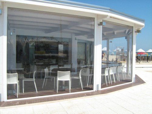 tenda esterna di una veranda