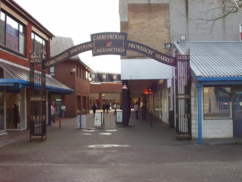 Carmarthen market steel arch