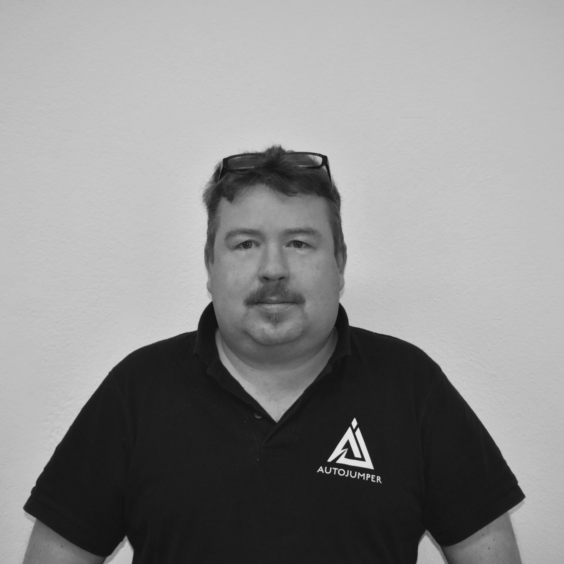 Auto Jumper, Werkstatt, Team