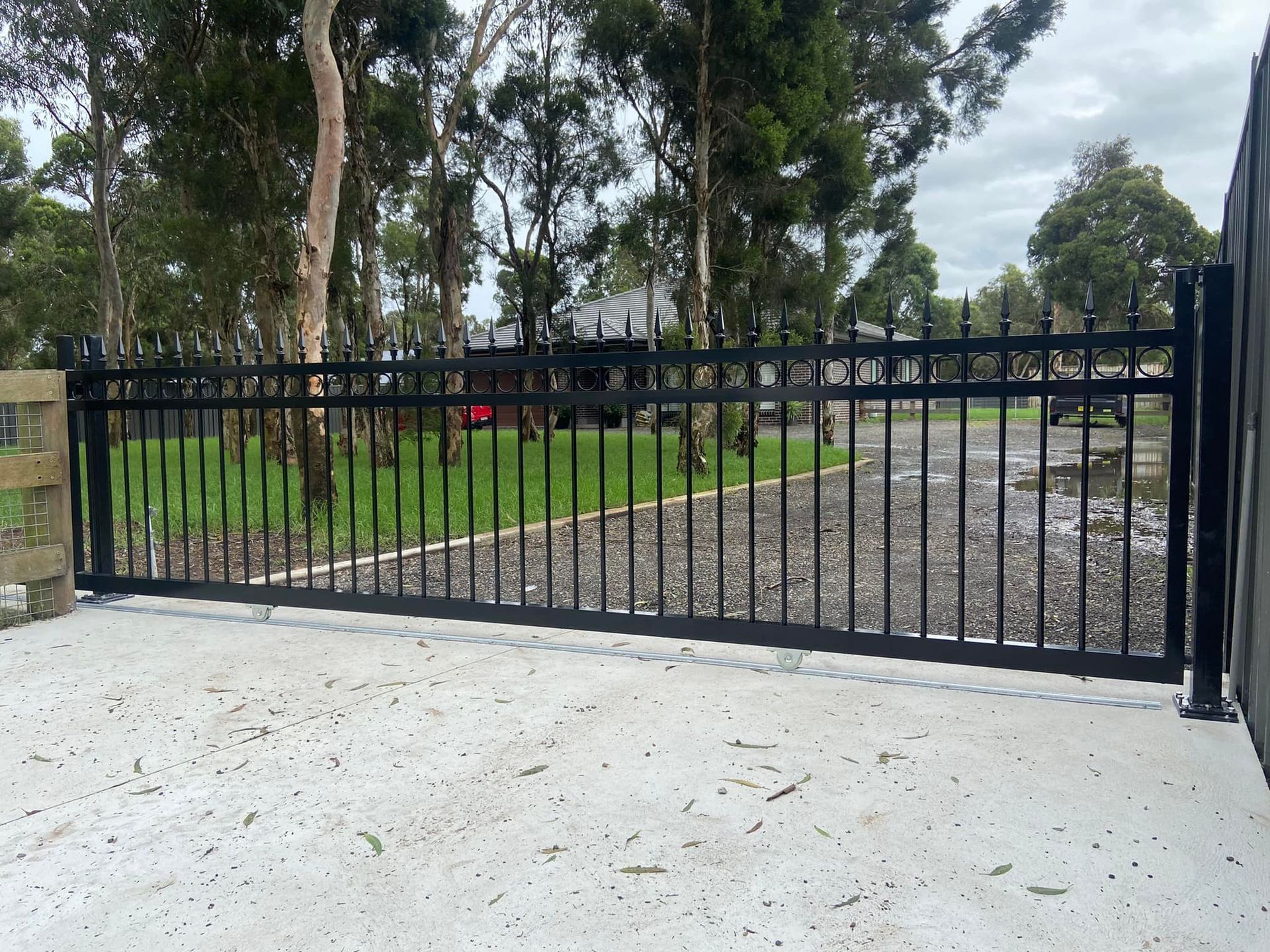 Long Sliding Gate — Penrith, NSW — C&C Wrought Iron