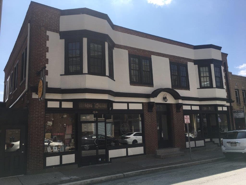 11 Cricket Exterior 2